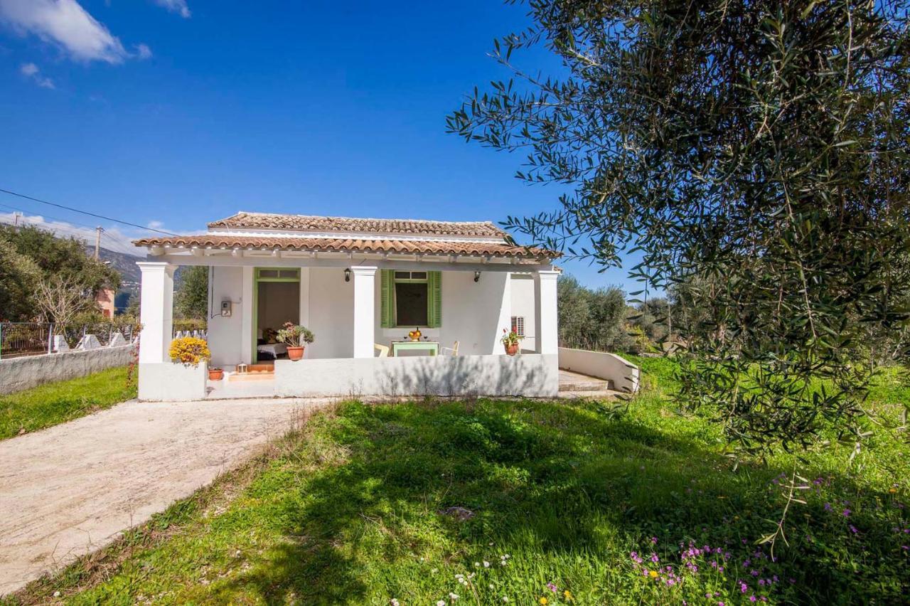Holiday home Koutroulo's Private Kato Korakiana